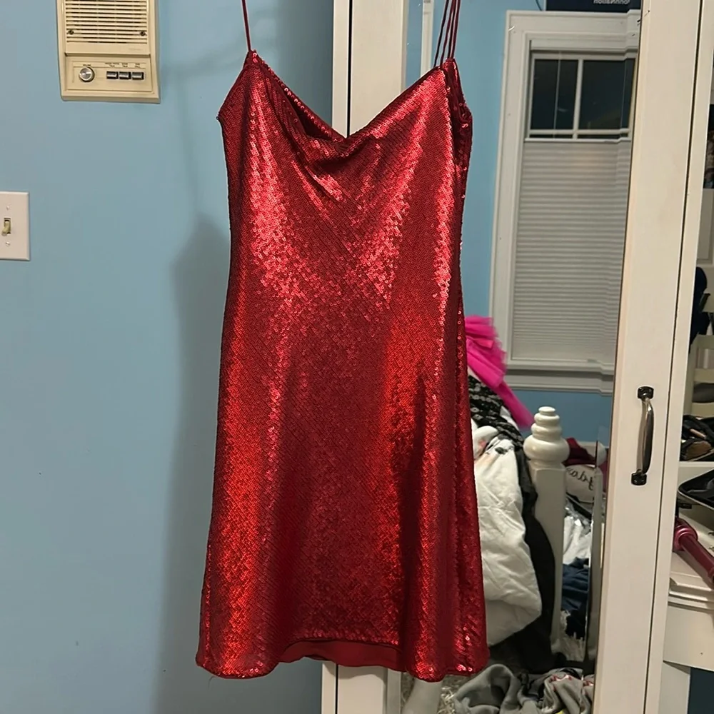DRESS - Picture 1 of 2